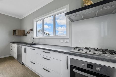 Photo of property in 466 Broadway, Stratford, 4332