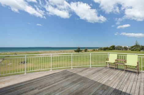 Photo of property in 1011 Papamoa Beach Road, Papamoa Beach, Papamoa, 3118