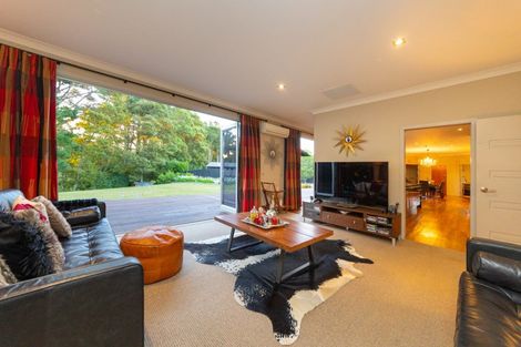 Photo of property in 6 Homestead Lane, Fitzherbert, Palmerston North, 4471