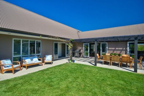 Photo of property in 11 Poolburn Court, Lake Hayes, Queenstown, 9304