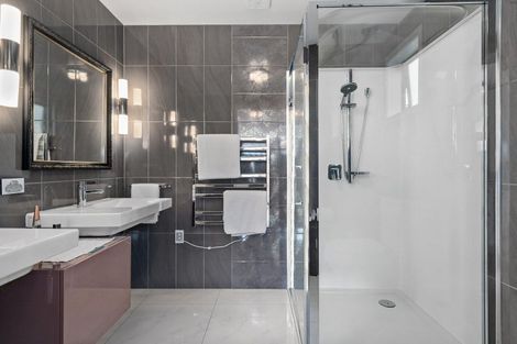 Photo of property in 11 Janice Place, Mount Pleasant, Christchurch, 8081