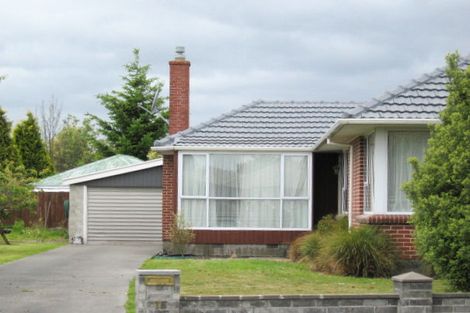Photo of property in 75 Greendale Avenue, Avonhead, Christchurch, 8042