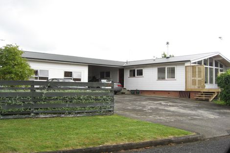 Photo of property in 14 Churchill Street, Pukekohe, 2120