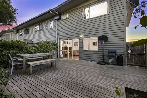 Photo of property in 8/45a Swanson Road, Henderson, Auckland, 0610