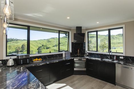 Photo of property in 153 Wheatstone Road, Wainui, Gisborne, 4073