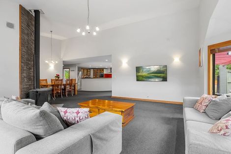 Photo of property in 2 Larchwood Grove, Rangatira Park, Taupo, 3330