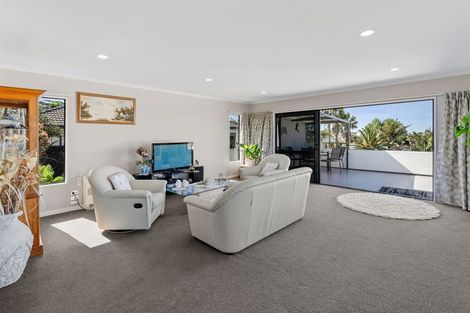 Photo of property in 63 Kensington Terrace, Gulf Harbour, Whangaparaoa, 0930