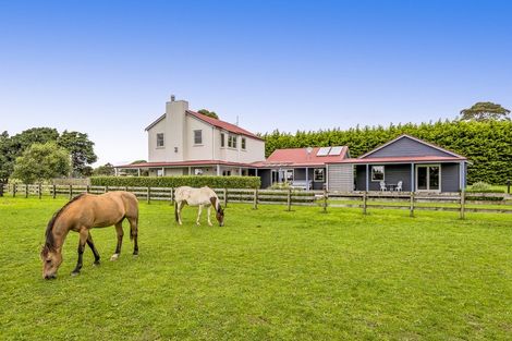 Photo of property in 225 Te Horo Hautere Cross Road, Hautere, Otaki, 5582