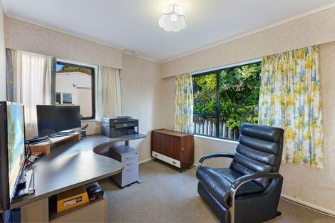 Photo of property in 36 Queens Road, Waikanae Beach, Waikanae, 5036