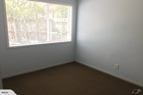 Photo of property in 12 Moorpark Place, Ilam, Christchurch, 8041