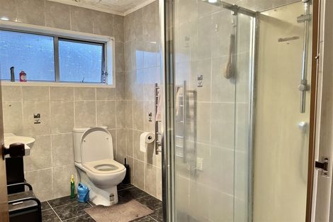 Photo of property in 9 Alaunia Place, Lynfield, Auckland, 1042