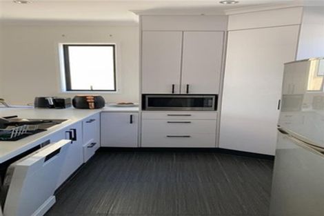 Photo of property in 4 Pheasant Lane, Hobsonville, Auckland, 0616