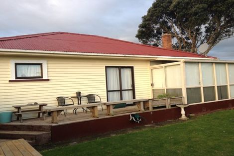 Photo of property in 5 High Street East, Waitara, 4320