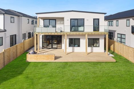 Photo of property in 11 Mill Hill Close, Flat Bush, 2019