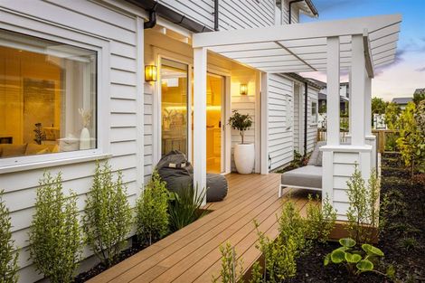 Photo of property in 6 William Blake Way, Riverhead, 0820