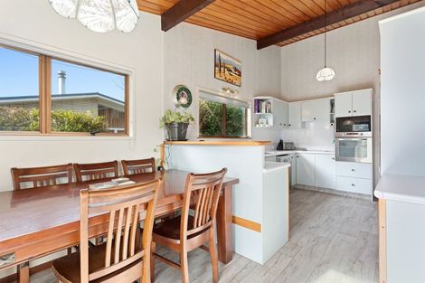 Photo of property in 149 College Road, Edgecumbe, 3120