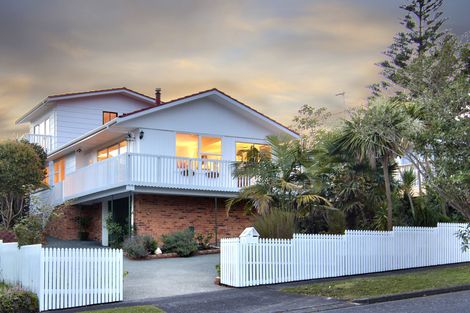 Photo of property in 10 Pasteur Place, New Windsor, Auckland, 0600