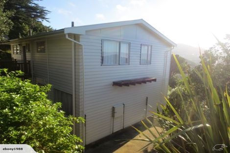 Photo of property in 1 Clementine Way, Crofton Downs, Wellington, 6035