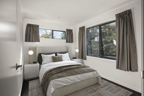 Photo of property in 5 Massey Street, Tawa, Wellington, 5028