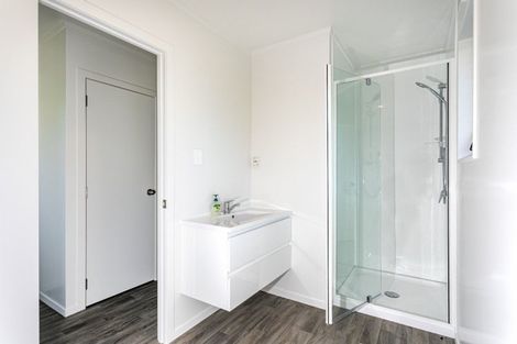 Photo of property in 104 Titiro Place, Onemana, Whangamata, 3691