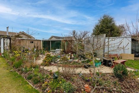 Photo of property in 8 Moorhouse Street, Waimate, 7924