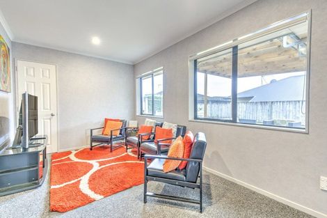 Photo of property in 50 Twickenham Place, Nawton, Hamilton, 3200