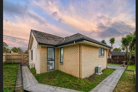 Photo of property in 62 Waitaki Street, Henderson, Auckland, 0612