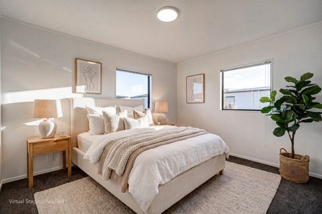 Photo of property in 2/24 Miro Street, New Lynn, Auckland, 0600