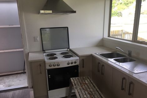 Photo of property in 2/34 Portadown Avenue, Pakuranga Heights, Auckland, 2010