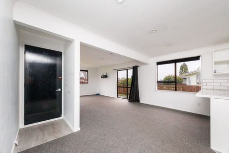 Photo of property in 4 Cedar Grove, Highbury, Palmerston North, 4412