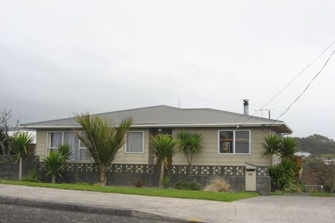 Photo of property in 22 Pitcairn Street, Oakura, 4314