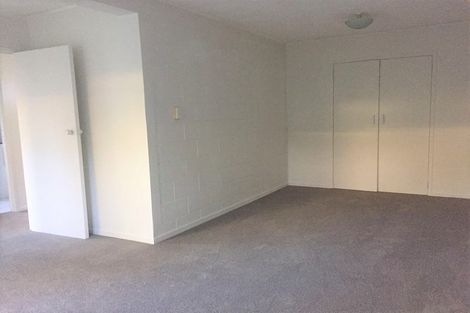 Photo of property in 2/42 Sheridan Drive, New Lynn, Auckland, 0600