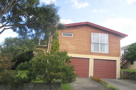 Photo of property in 27 Viewmont Drive, Harbour View, Lower Hutt, 5010