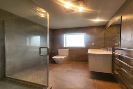 Photo of property in 2 Nohoanga Road, Karaka, Papakura, 2113