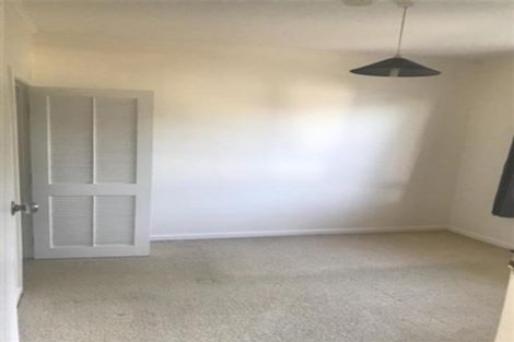 Photo of property in 21a Park Road, Glenfield, Auckland, 0629