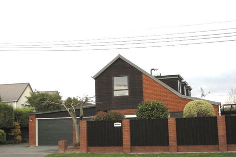 Photo of property in 2/33 Albany Street, St Albans, Christchurch, 8014