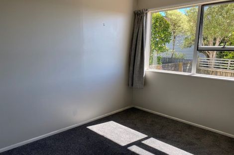 Photo of property in 15a Bodmin Terrace, Camborne, Porirua, 5026