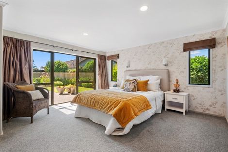 Photo of property in 5 Ohope Place, Papamoa Beach, Papamoa, 3118