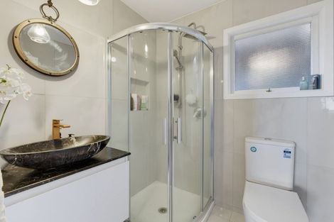 Photo of property in 2 Bickerstaffe Road, Maungaturoto, 0520