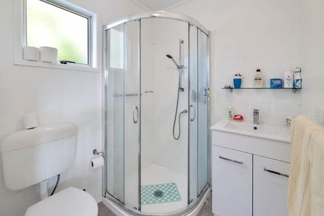 Photo of property in 38 Kashmir Road, Glen Eden, Auckland, 0602