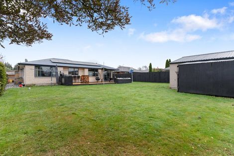 Photo of property in 3 Stanwood Grove, Darfield, 7510