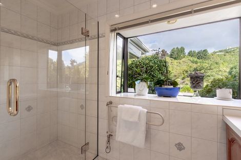 Photo of property in 114 Main Road South, Raumati Beach, Paraparaumu, 5032