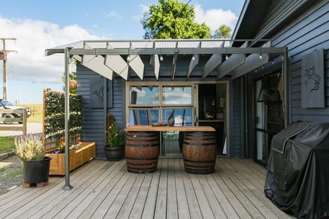 Photo of property in 54 Byrne Road, Takapau, 4287