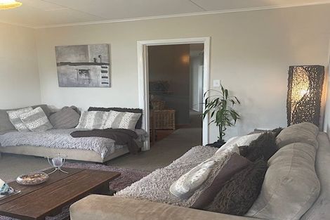 Photo of property in 37 Grey Street, Shannon, 4821