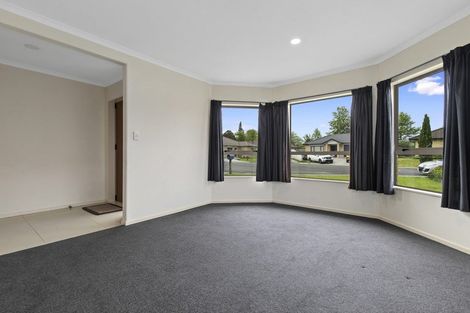 Photo of property in 15 Ribbonwood Close, Te Kauwhata, 3710