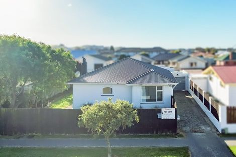 Photo of property in 38 Lynn Street, Oamaru North, Oamaru, 9400