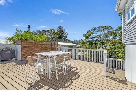 Photo of property in 90 Glendale Road, Glen Eden, Auckland, 0602