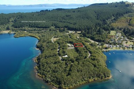 Photo of property in 26 Parawera Drive, Acacia Bay, Taupo, 3330