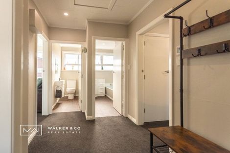 Photo of property in 387a Fergusson Drive, Heretaunga, Upper Hutt, 5018