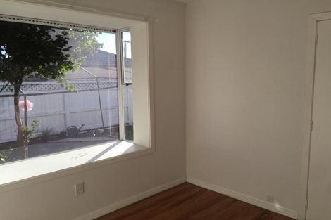 Photo of property in 3 Beatrice Place, Avonhead, Christchurch, 8042